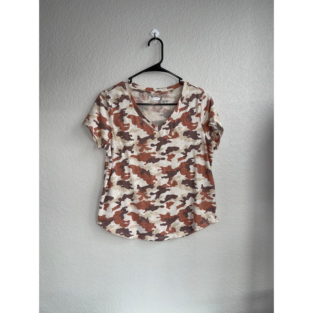 Old Navy EveryWear Womens Medium Camo V-Neck Short Sleeve T-Shirt Brown Tan